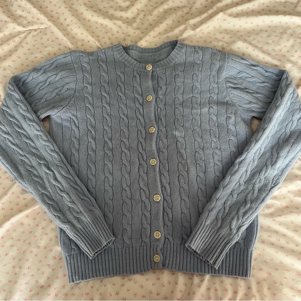 Brandy Melville blue cable knit  cardigan🩵🩵